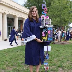 Meet your Posher, Hunter